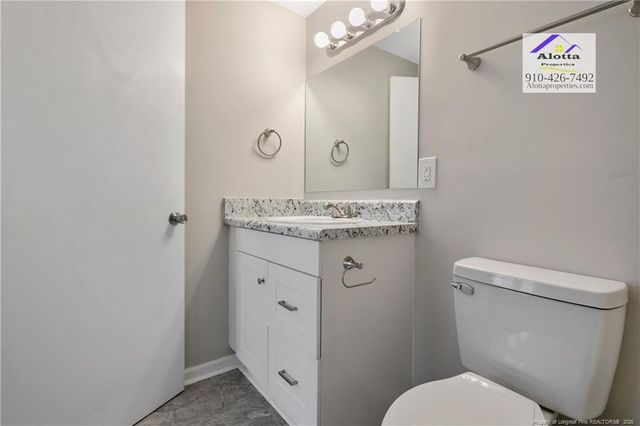 118 Circle Court, Fayetteville, NC 28301