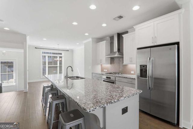 2051 Glenview Park Circle, Duluth, GA 30097