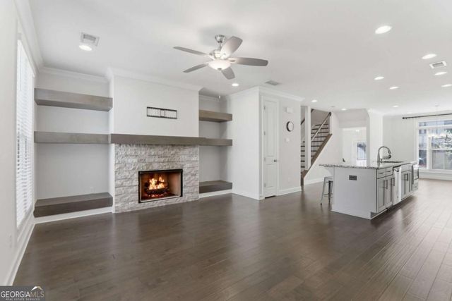 2051 Glenview Park Circle, Duluth, GA 30097