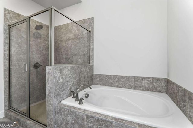 2051 Glenview Park Circle, Duluth, GA 30097