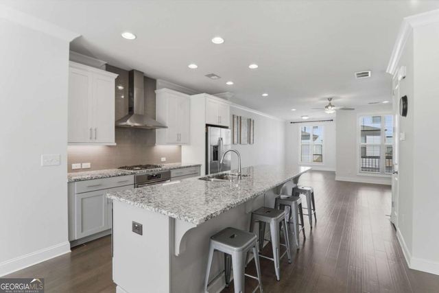 2051 Glenview Park Circle, Duluth, GA 30097