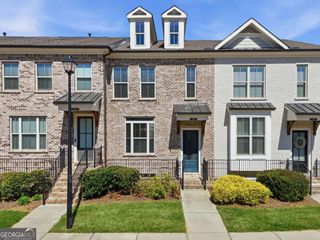 2051 Glenview Park Circle, Duluth, GA 30097