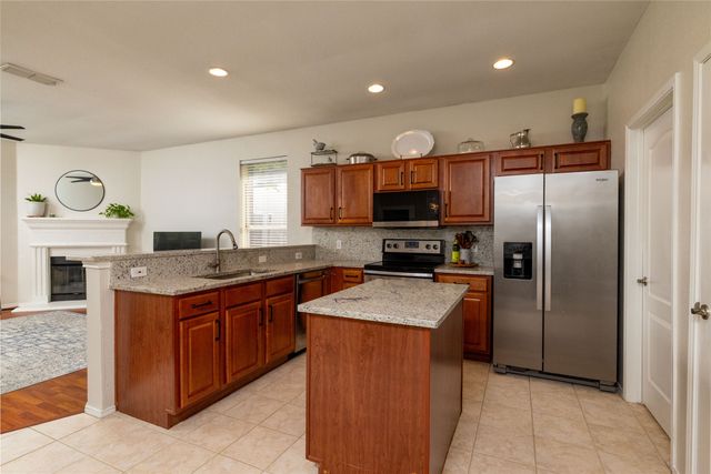4025 Chisos Rim Trail, Fort Worth, TX 76244