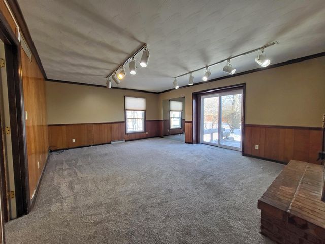 5795 Taft Place, Merrillville, IN 46410