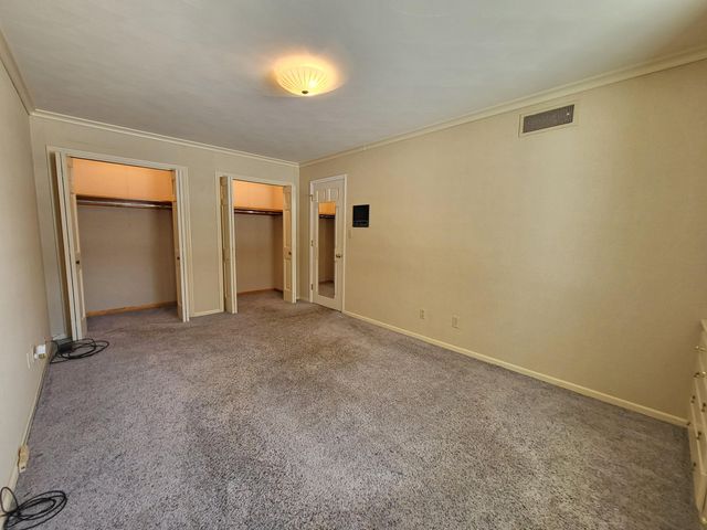 5795 Taft Place, Merrillville, IN 46410