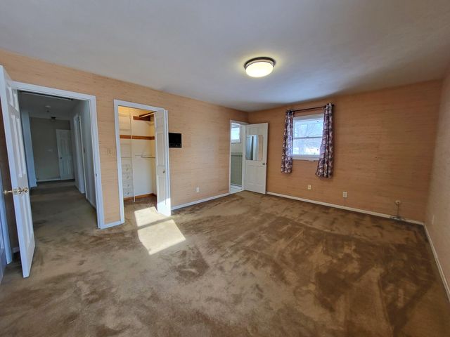 5795 Taft Place, Merrillville, IN 46410