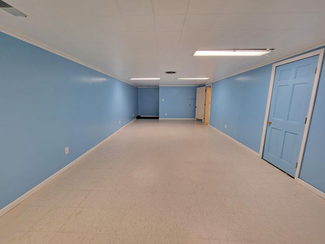 5795 Taft Place, Merrillville, IN 46410