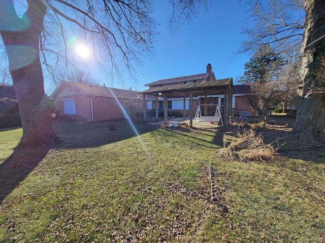 5795 Taft Place, Merrillville, IN 46410