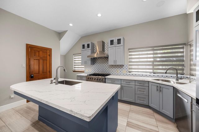 3618 Aspenwood Drive, Richmond, TX 77406