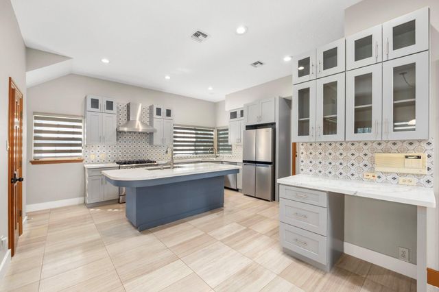 3618 Aspenwood Drive, Richmond, TX 77406