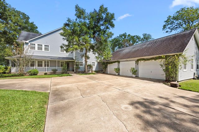 3618 Aspenwood Drive, Richmond, TX 77406