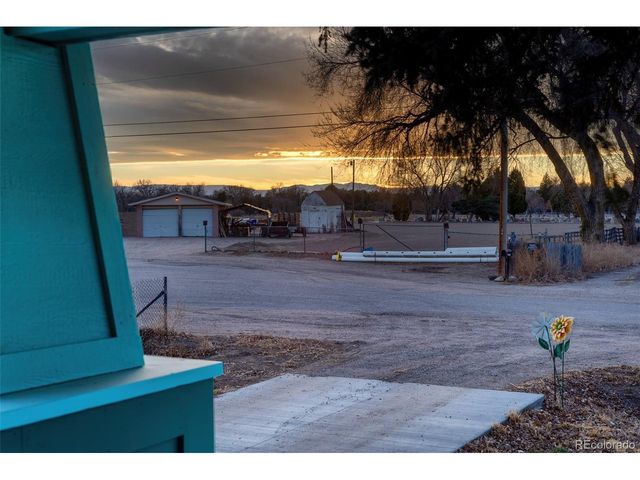 1220 Holly St, Pueblo, CO 81006