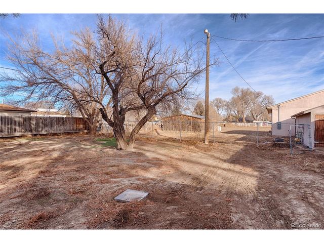 1220 Holly St, Pueblo, CO 81006