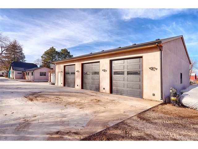1220 Holly St, Pueblo, CO 81006