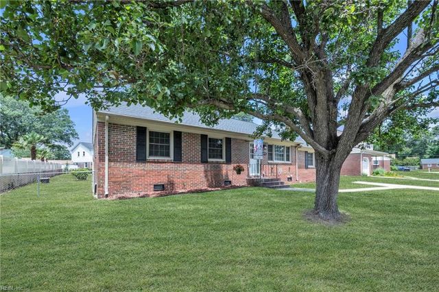 3716 Linnet LN, Portsmouth, VA 23703