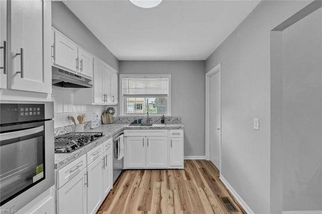 3716 Linnet LN, Portsmouth, VA 23703