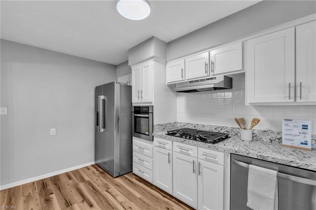 3716 Linnet LN, Portsmouth, VA 23703