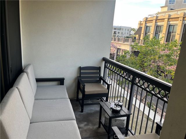 205 Caruso, Glendale, CA 91210