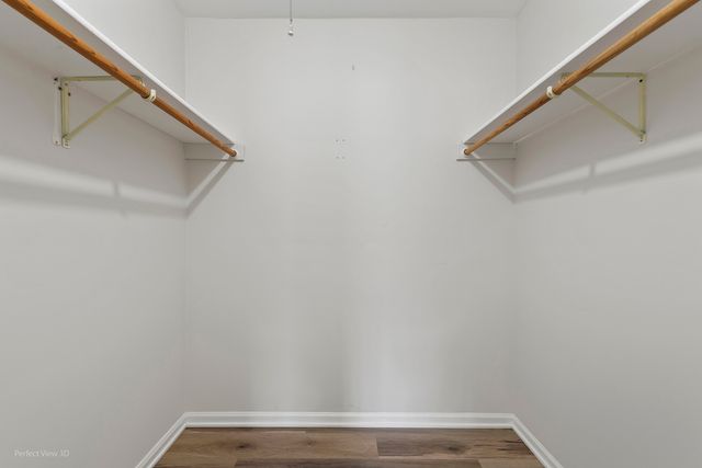 231 IVY Court 231, Streamwood, IL 60107