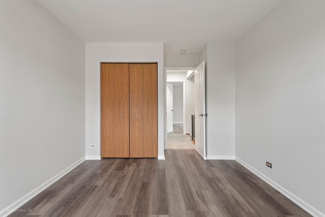 231 IVY Court 231, Streamwood, IL 60107