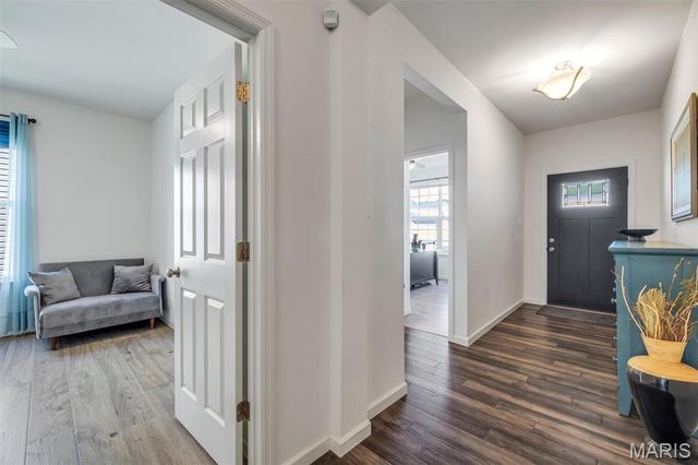 263 Thorn Brook Drive, O'fallon, MO 63366