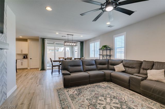 129 Orchestral Lane, Henderson, NV 89011