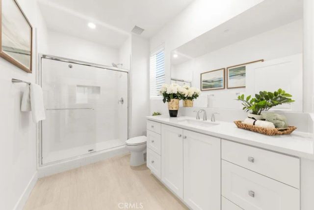 470 Lobata, Irvine, CA 92618