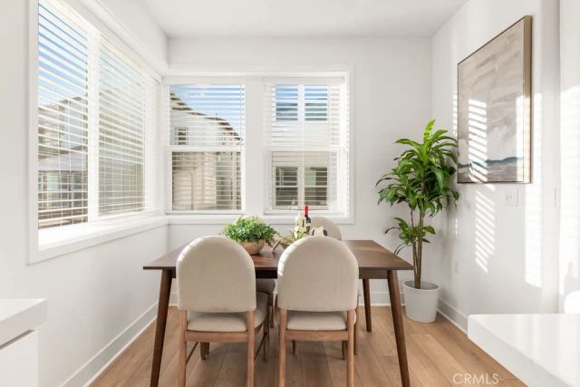 470 Lobata, Irvine, CA 92618