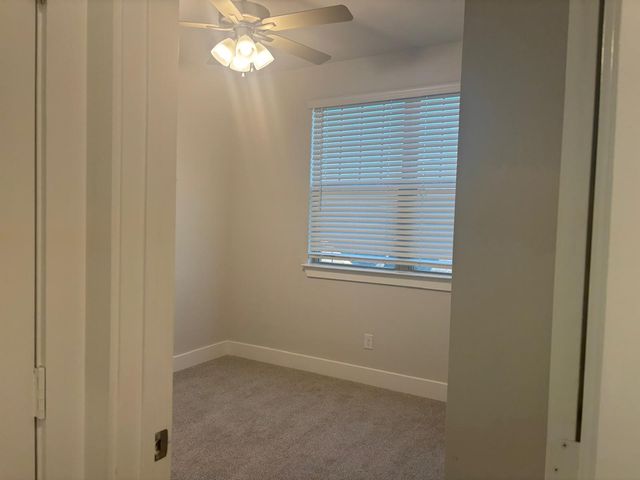 825 W Mayfield Road 224, Arlington, TX 76015