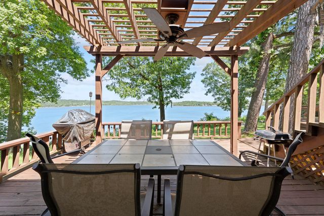 24721 S 613 Road, Grove, OK 74344