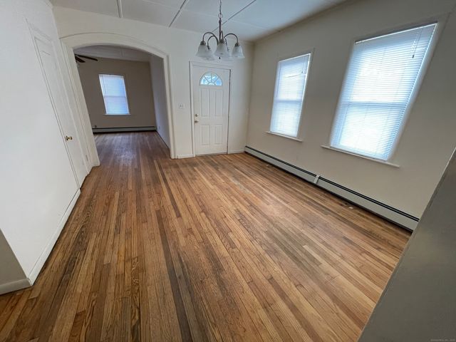 25 Pleasant Street, Ansonia, CT 06401