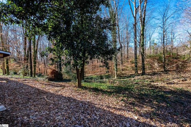 101 Nottingham Lane, Easley, SC 29640