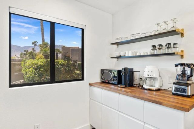 28284 Desert Princess Drive, Cathedral City, CA 92234