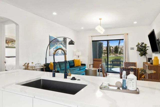 28284 Desert Princess Drive, Cathedral City, CA 92234