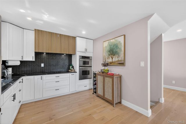 175 W Lakeshore Drive, Carmel, NY 10512