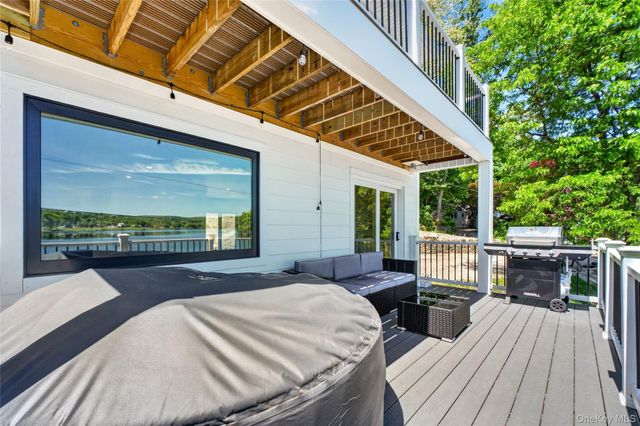 175 W Lakeshore Drive, Carmel, NY 10512