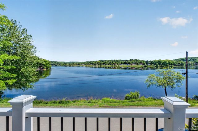 175 W Lakeshore Drive, Carmel, NY 10512