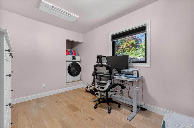 175 W Lakeshore Drive, Carmel, NY 10512