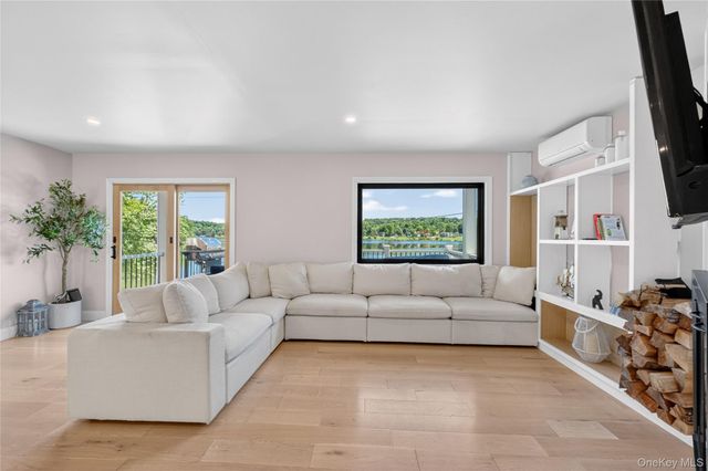 175 W Lakeshore Drive, Carmel, NY 10512
