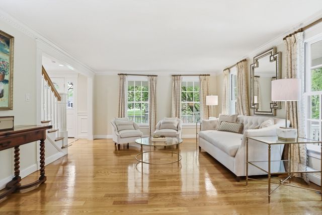 94 College Road, Concord, MA 01742