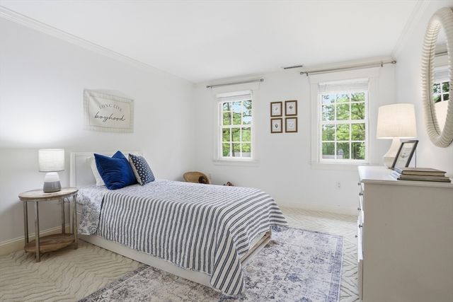 94 College Road, Concord, MA 01742