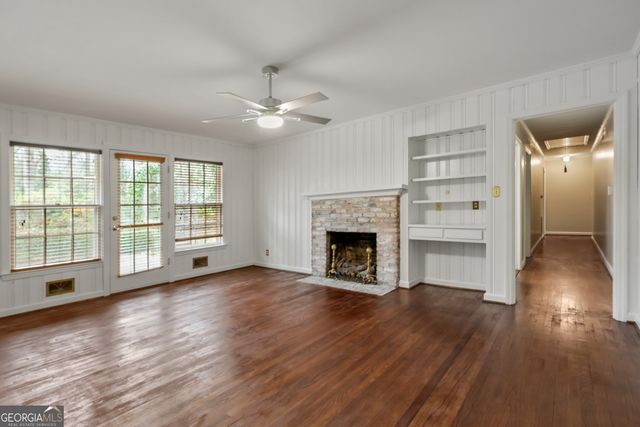 858 Fair Oaks Drive, Macon, GA 31204