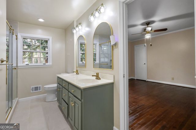 858 Fair Oaks Drive, Macon, GA 31204