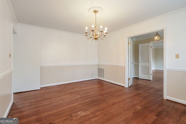 858 Fair Oaks Drive, Macon, GA 31204