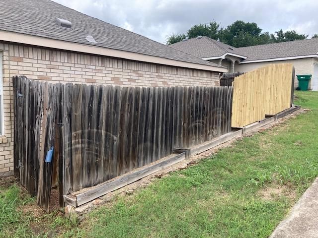 717 Claremont PKWY B, Marble Falls, TX 78654