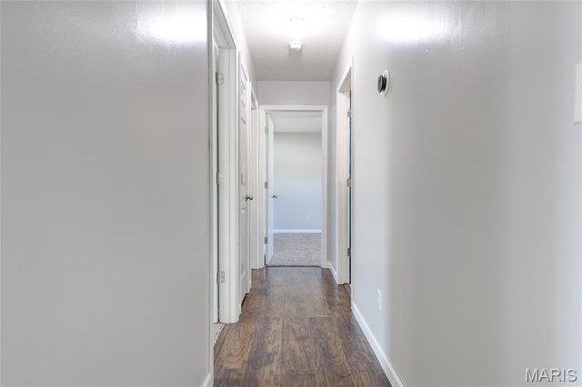 1042 Hillcrest Drive, East Alton, IL 62024