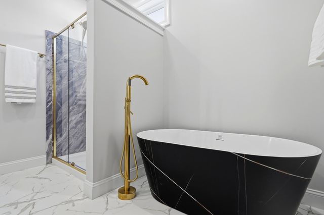 4403 GLEN EAGLE DR, Columbia, MO 65203