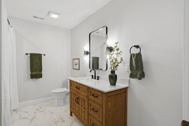 4403 GLEN EAGLE DR, Columbia, MO 65203