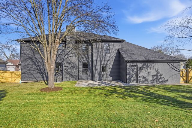 4403 GLEN EAGLE DR, Columbia, MO 65203