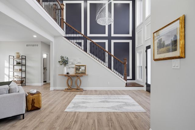 4403 GLEN EAGLE DR, Columbia, MO 65203